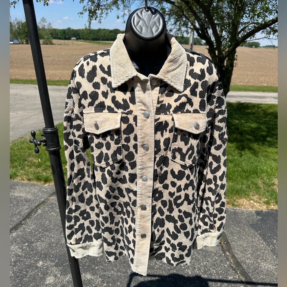 NWT - Boutique Inventory - Cheetah Jacket